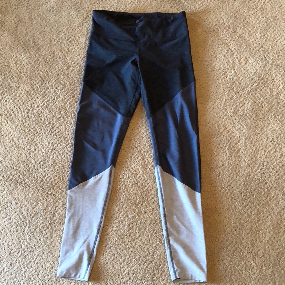Champion Tri-tone workout leggings